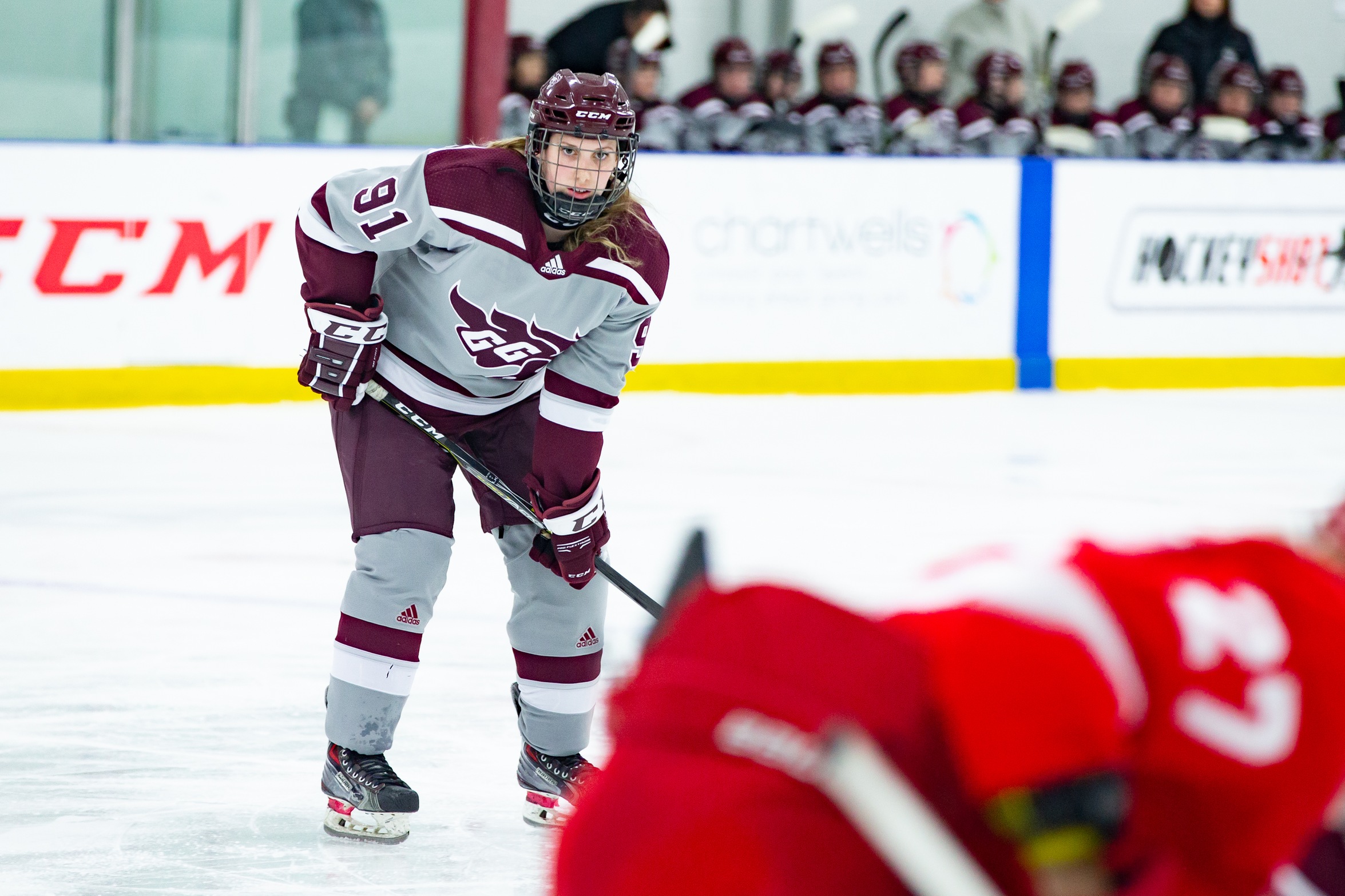 Kailey Lapens&eacute;e waits for a faceoff.